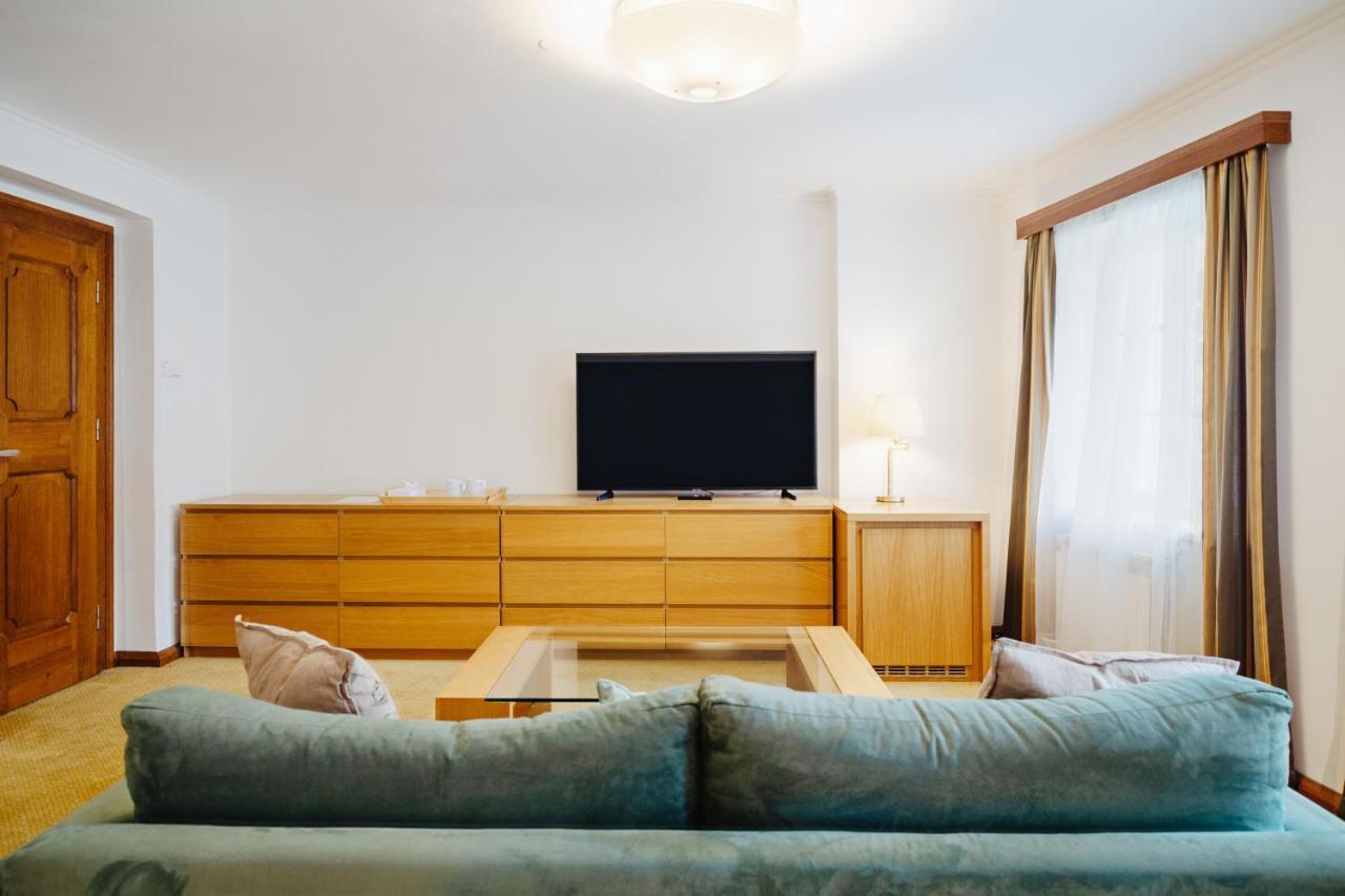 U Cerneho Medveda- At The Black Bear Apartment Praga Exterior foto