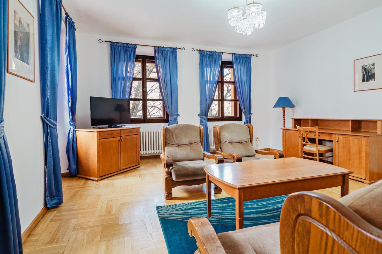 U Cerneho Medveda- At The Black Bear Apartment Praga Exterior foto