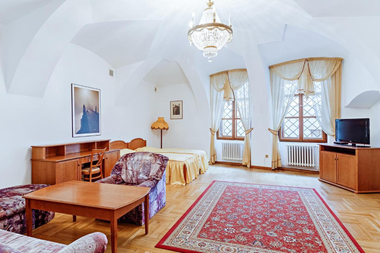 U Cerneho Medveda- At The Black Bear Apartment Praga Exterior foto