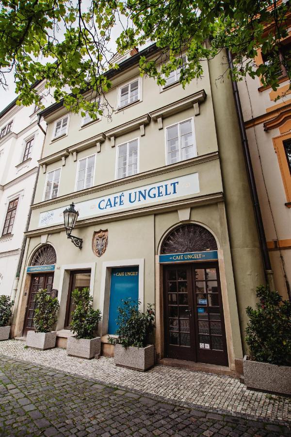 U Cerneho Medveda- At The Black Bear Apartment Praga Exterior foto